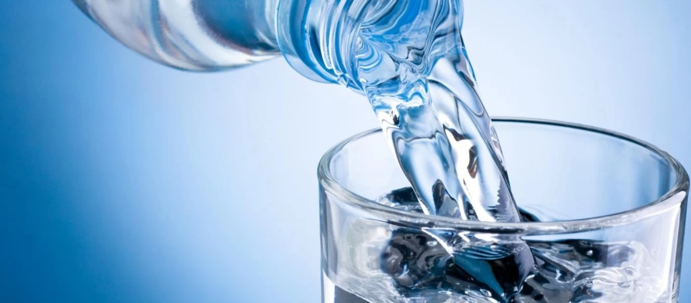 Αυτά είναι τα τρία πράγματα που δε πρέπει να καθαρίσετε ποτέ με νερό